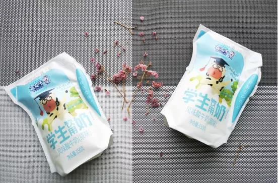 花花牛首款爱克林低温学生饮用酸牛奶上市啦!!! 花花牛首款爱克林低温学生饮用酸牛奶上市啦!!!